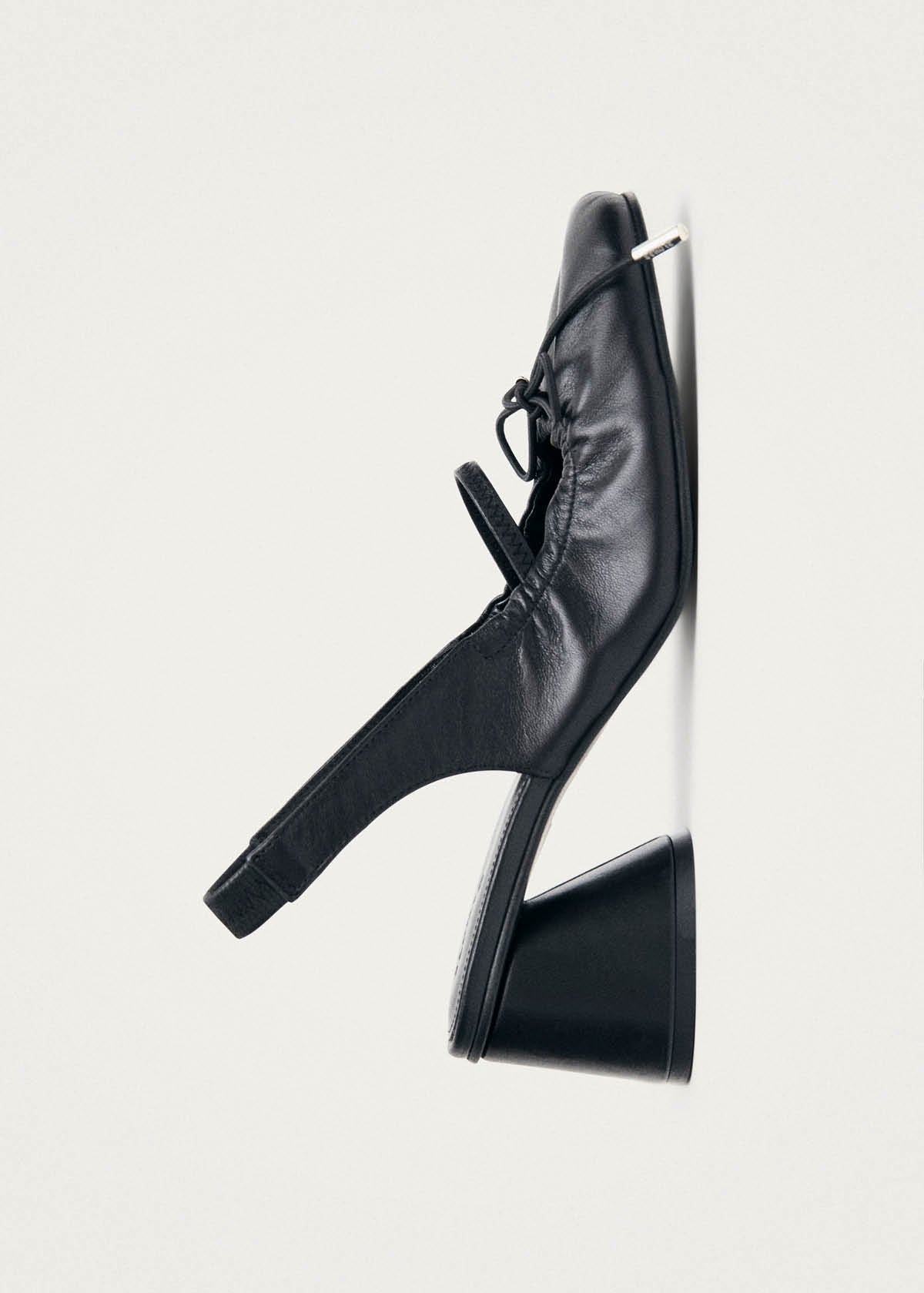 Marly Black Leather Pumps