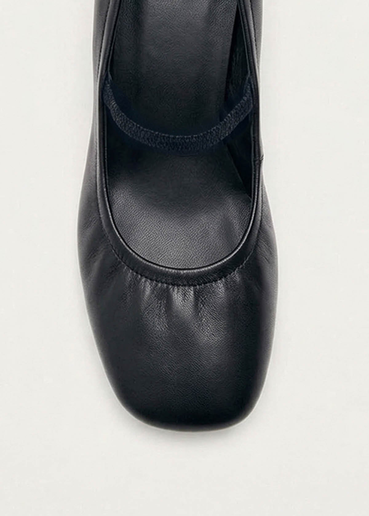 Rhiane Black Leather Pumps