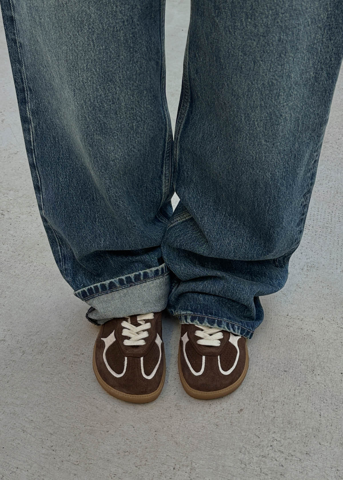 Tb.00 Barefoot Rife Cocoa & Off White Leather Sneakers